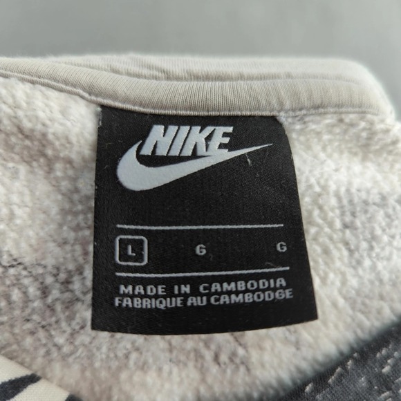 Nike Hoodie Mens Large White Black All Over Swoosh Logo Pullover Sweatshirt - Picture 3 of 12